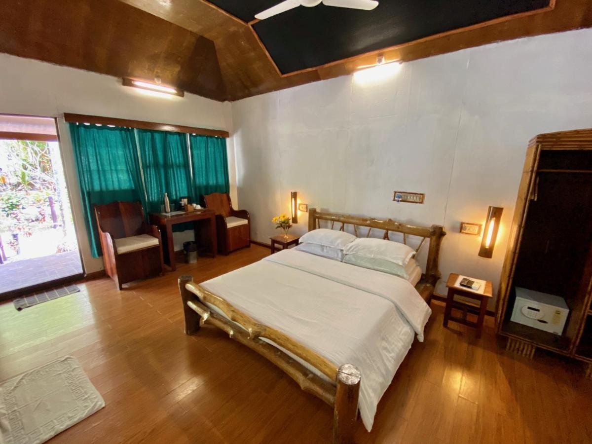 Hotel Wild Orchid Kala Pathar Beach Exteriér fotografie